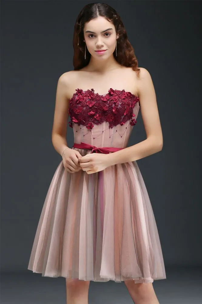 Strapless Knee-length Tulle Princess Homecoming Dress